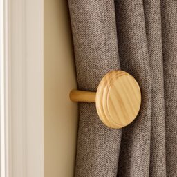 Argos Home 2 Pack Wood Curtain Holdback - Natural