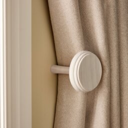 Argos Home 2 Pack Wood Curtain Holdback - Washed White Wood - thumbnail 1