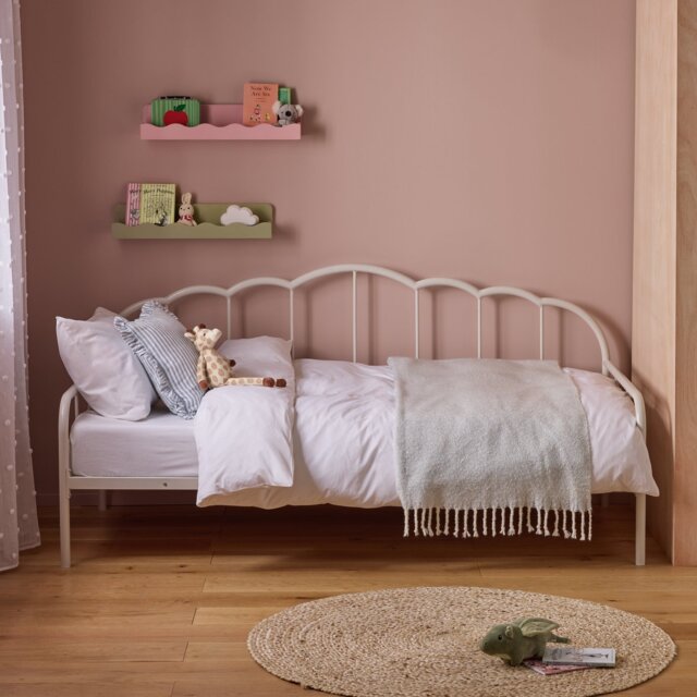 Habitat Petal Single Metal Day Bed Frame - White - image 1
