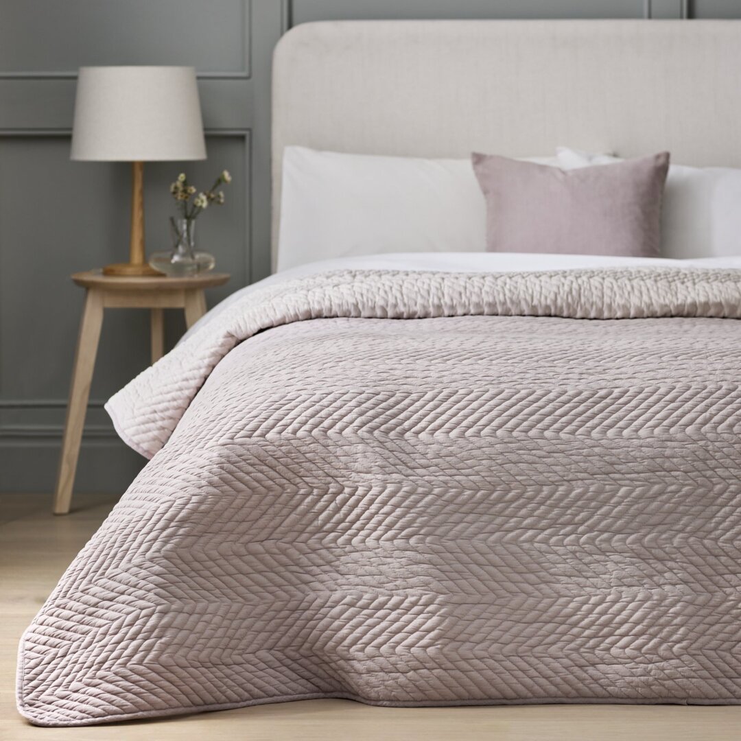 Argos Home Herringbone Quilted Bedspread Blush 260x260cm by