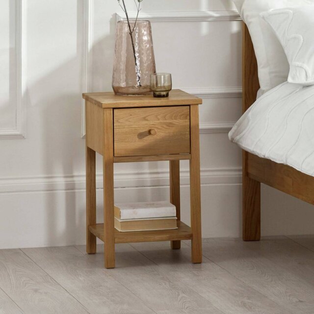 Julian Bowen Coxmoor 1 Drawer Bedside Table - Oak - image 1