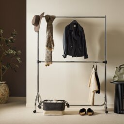 Argos Home Heavy Duty 4 Feet Clothes Rail - Chrome - thumbnail 1