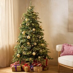 Habitat 6ft Pre Lit Quick Connect Christmas Tree - thumbnail 1