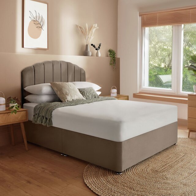 Silentnight Middleton Kingsize Divan Bed - Mink - image 1