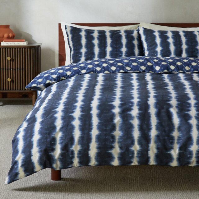 Habitat Shibori Texture Blue and White Bedding Set - Double - image 1