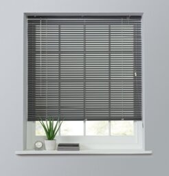 Habitat Aluminium Gun Metal Venetian Blind - 120cm - thumbnail 1