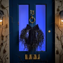Argos Home Black Bow Halloween Wreath - thumbnail 1