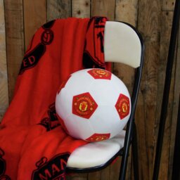 Manchester United Football Shaped Cushion - White - 25cm - thumbnail 1