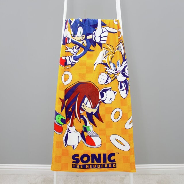 Sonic The Hedgehog Play Beach Towel - Orange - image 1
