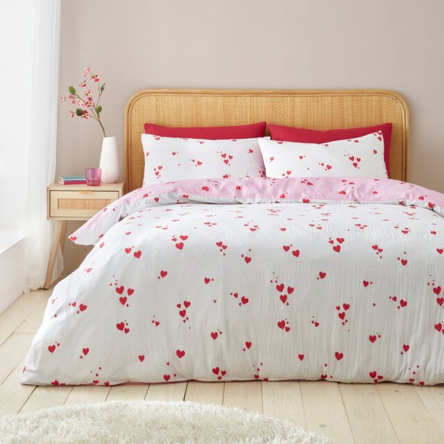 Catherine Lansfield Seersucker Heart Bedding Set - Double - image 1