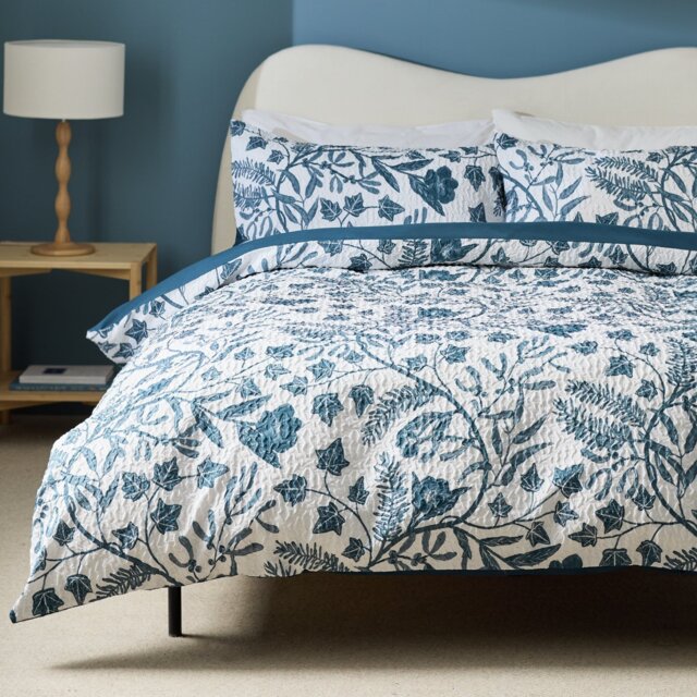 Habitat Foliage Heatset White & Blue Bedding Set- Superking - image 1