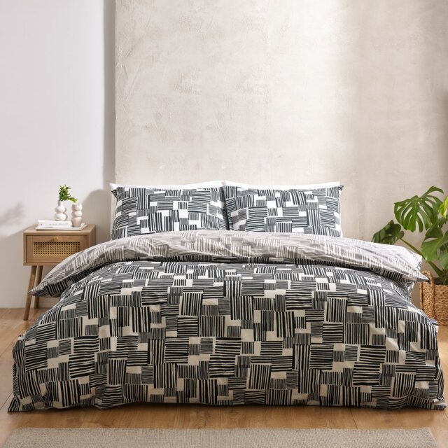 Catherine Lansfield Blocks Black & White Bedding Set- Double - image 1
