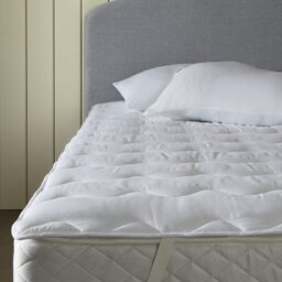 Habitat Supersoft Mattress Topper - Small double - thumbnail 2