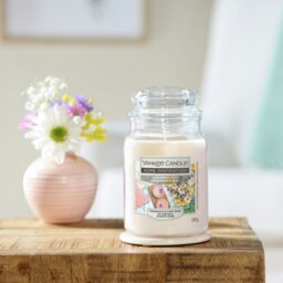 Yankee Candle Large Scented Jar Candle - Wildflower Picnic - thumbnail 1