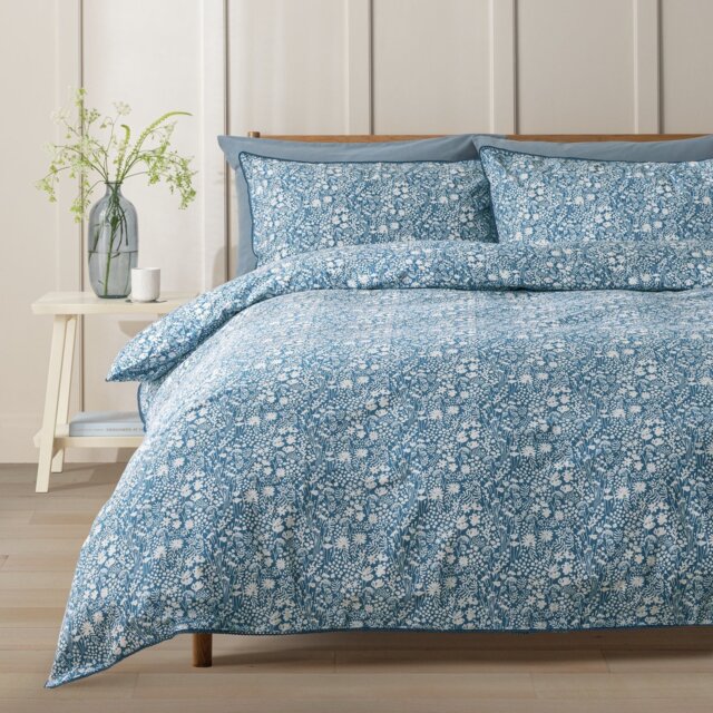Argos Home Cotton Ditsy Floral Blue Bedding Set - King size - image 1