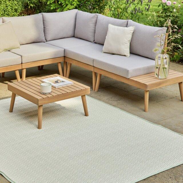 Argos Home Chevron Sage Outdoor Rug - 120 Ã— 180 cm - image 1