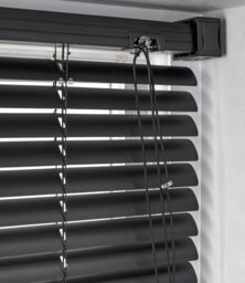 Argos Home Plastic Jet Black Venetian Blind - 180cm - thumbnail 2