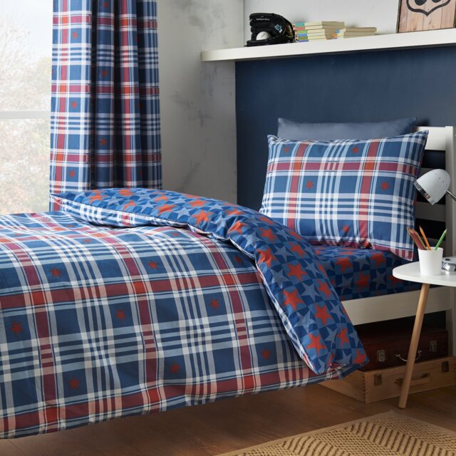 Catherine Lansfield Stars & Check Kids Bedding Set - Single - image 1