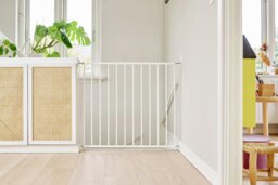 BabyDan No Trip Wide Safety Gate - thumbnail 2