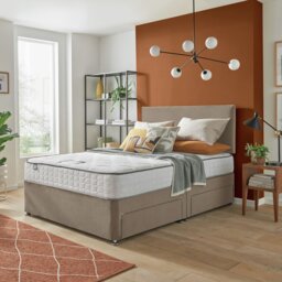 Silentnight Middleton Comfort Pocket Superking 4 Drawer Divan Bed - Sandstone - thumbnail 2