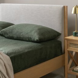 Argos Home Fleece Plain Green Fitted Sheet - Single - thumbnail 1