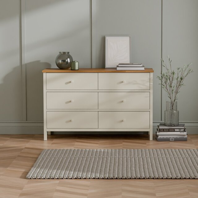 Julian Bowen Coxmoor 6 Drawer Chest - Ivory - image 1