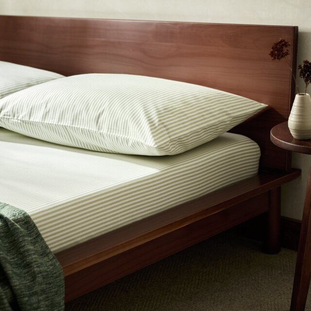 Habitat Oxford Stripe Printed Green Fitted Sheet - Superking - image 1