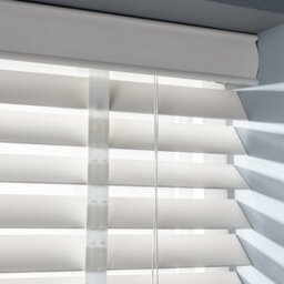 Habitat Wooden White 50mm Slat Venetian Tape Blind - 90cm - thumbnail 2