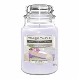 Yankee Candle Large Scented Jar Candle - Patisserie Treat - thumbnail 2