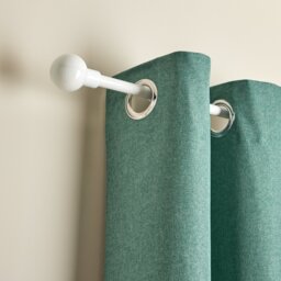 Home Essentials White Extendable Curtain Pole - 70cm - 120cm - thumbnail 2