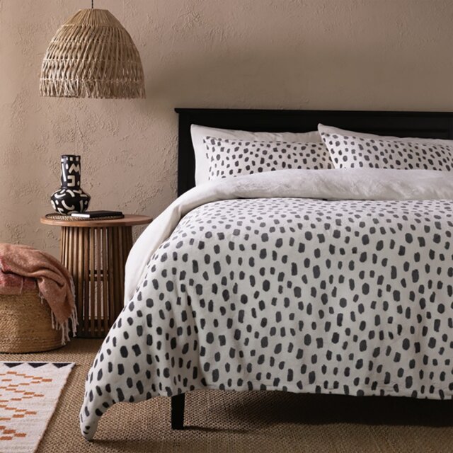 Argos Home Mono Fleece Printed Bedding Set - Single - image 1