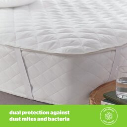 Silentnight Anti-Allergy Mattress Protector - Small Double - thumbnail 2