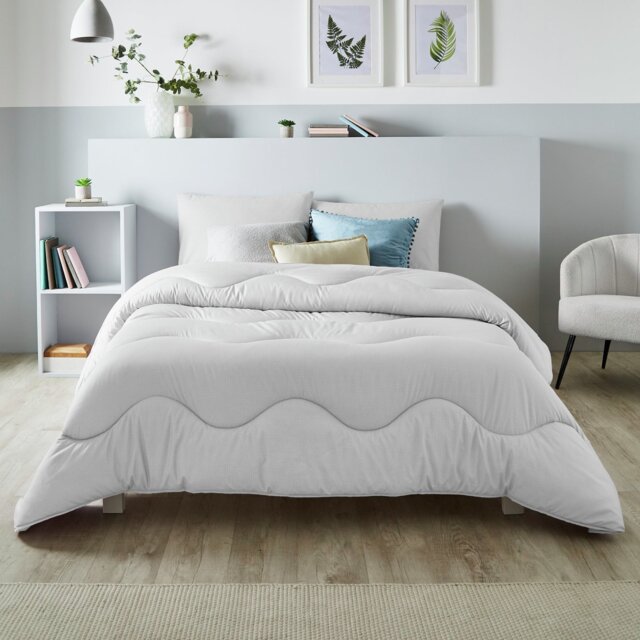 Night Lark Cloud Linen Print Coverless Grey Duvet - Single - image 1