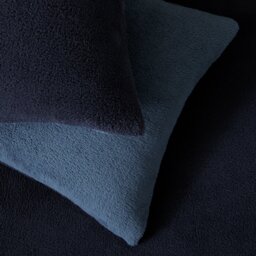 Argos Home Double Sided Fleece Blue Bedding Set - King size - thumbnail 2