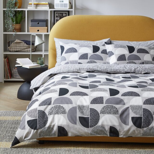 Habitat New Geo Blocks Monochrome Bedding Set - Single - image 1