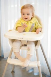 Cuggl Cafe Highchair - White
