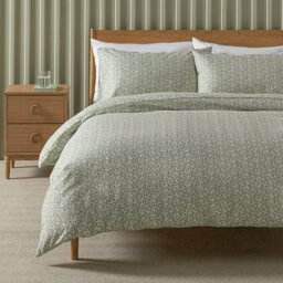 Argos Home Floral Print Soft Green Bedding Set - Superking - thumbnail 1