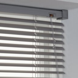 Argos Home Plastic Flint Grey Venetian Blind - 90cm - thumbnail 2