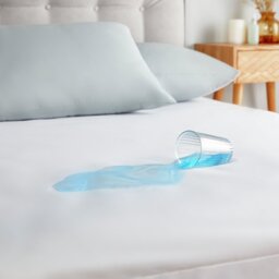 Silentnight Waterproof Mattress Protector - Superking - thumbnail 2