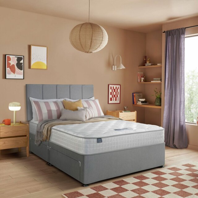 Silentnight Marlow 1000 Pocket Memory Superking 4 Drawer Divan Bed - Light Grey - image 1