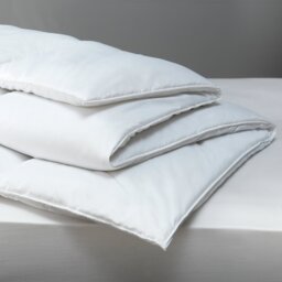 Habitat Anti-Allergy 13.5 Tog Duvet - King - thumbnail 2