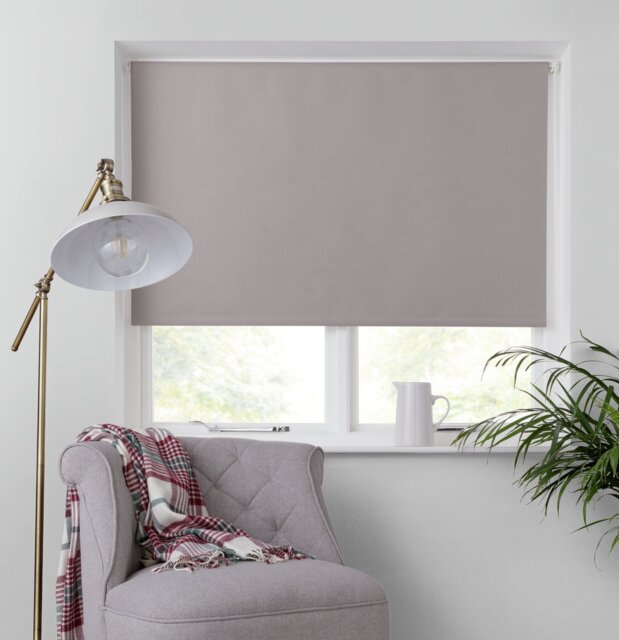 Argos Home Blackout Taupe Roller Blind - 120cm
