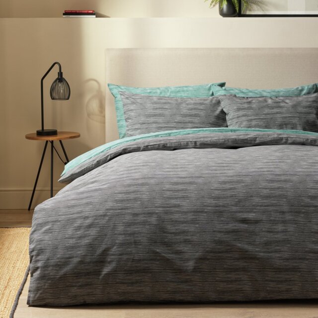 Argos Home Stockholm Stripe Black Bedding Set - King size - image 1