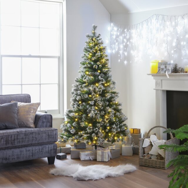 Habitat 6ft Pre Lit Snow Tipped Christmas Tree - image 1