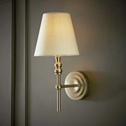 ValueLights Maggie Metal Wall Light - Chrome