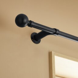 Argos Home Extendable Metal Room Darkening Black Curtain Pole - 110 - 300cm - thumbnail 1
