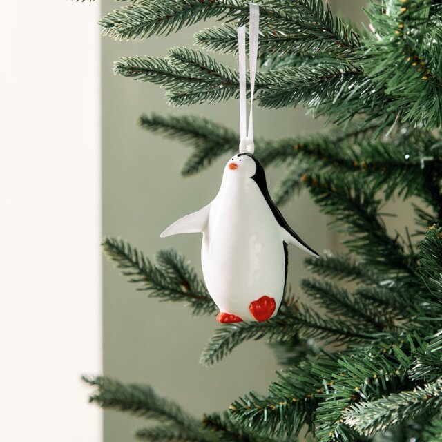 Argos Home Single Porcelain Penguin Christmas Baubles - image 1