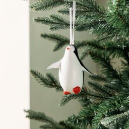 Argos Home Single Porcelain Penguin Christmas Baubles - thumbnail 1