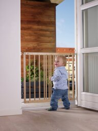 Babydan Multidan Wooden Extending Safety Gate - thumbnail 2
