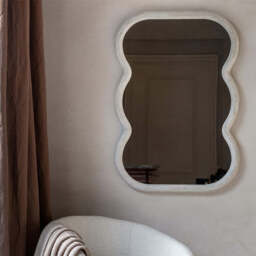 Geneva Curved Mirror